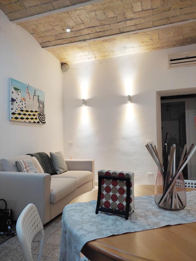 Grazioso Loft Vicino A San Giovanni E Metro C ローマ エクステリア 写真